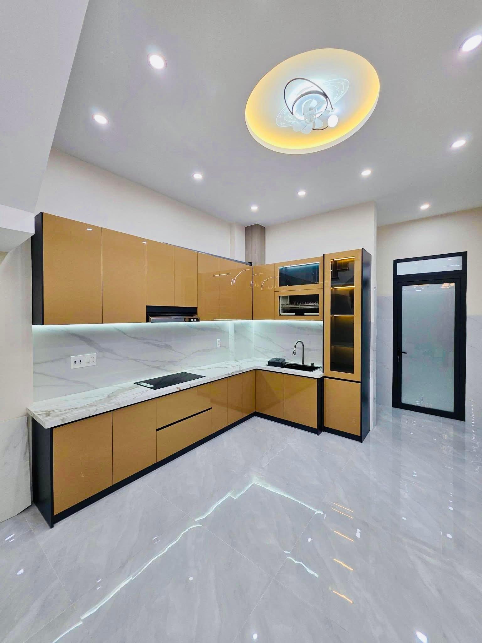 BÁN NHÀ MẶT TIỀN KHU CHỢ ĐẦM – PHƯỜNG QUY NHƠN