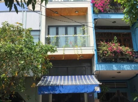 BÁN NHÀ MẶT TIỀN ĐƯỜNG NGUYỄN CÔNG TRỨ TP. QUY NHƠN