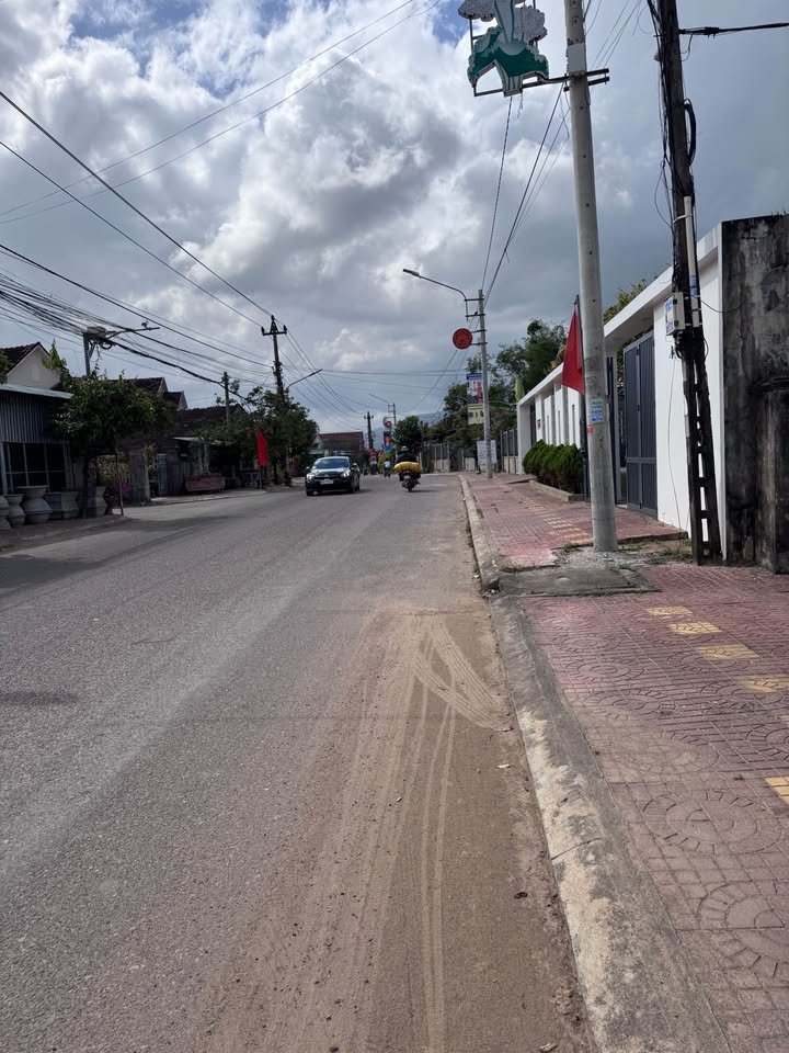 CẦN BÁN LÔ ĐẤT MẶT TIỀN NHƠN LỘC (AN NHƠN TÂY), TX AN NHƠN