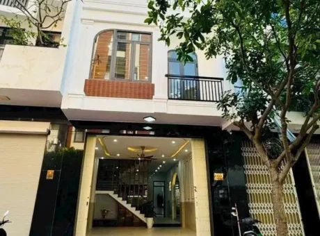 Bán Nhà Mặt Tiền Khu Gara Quyền, Phường Quang Trung Tp Quy Nhơn
