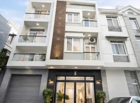 Bán nhà 3 Tầng Mặt Tiền Nguyễn Bá Huân Tp Quy Nhơn Bình Định