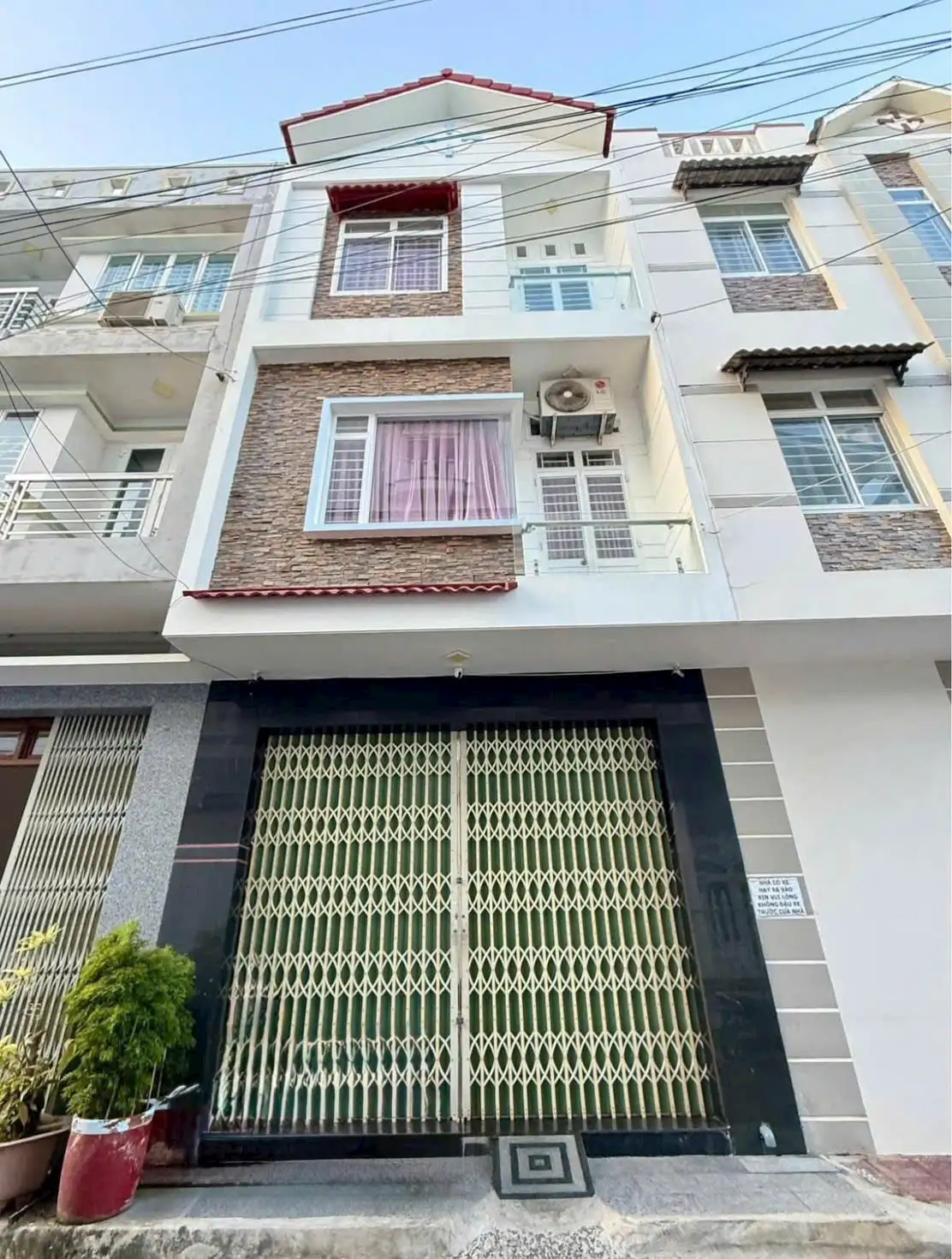 Bán nhà 3 Tầng Mặt Tiền Nguyễn Bá Huân Tp Quy Nhơn Bình Định