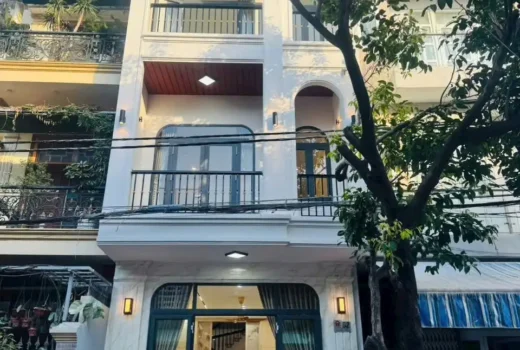 Bán Nhà 3 Tầng Mặt Tiền Đường Thanh Niên TP Quy Nhơn