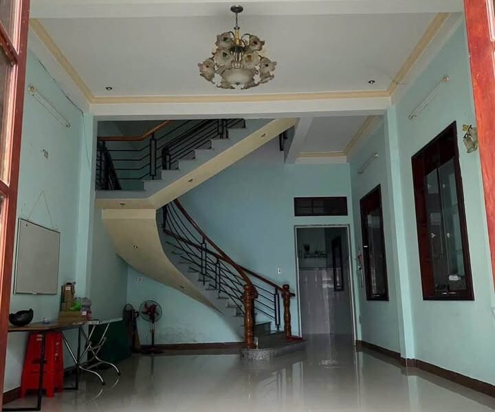 NHÀ ĐẸP HẺM CẠN THÀNH THÁI – TRUNG TÂM TP. Quy Nhơn – GIÁ 3,5 TỶ