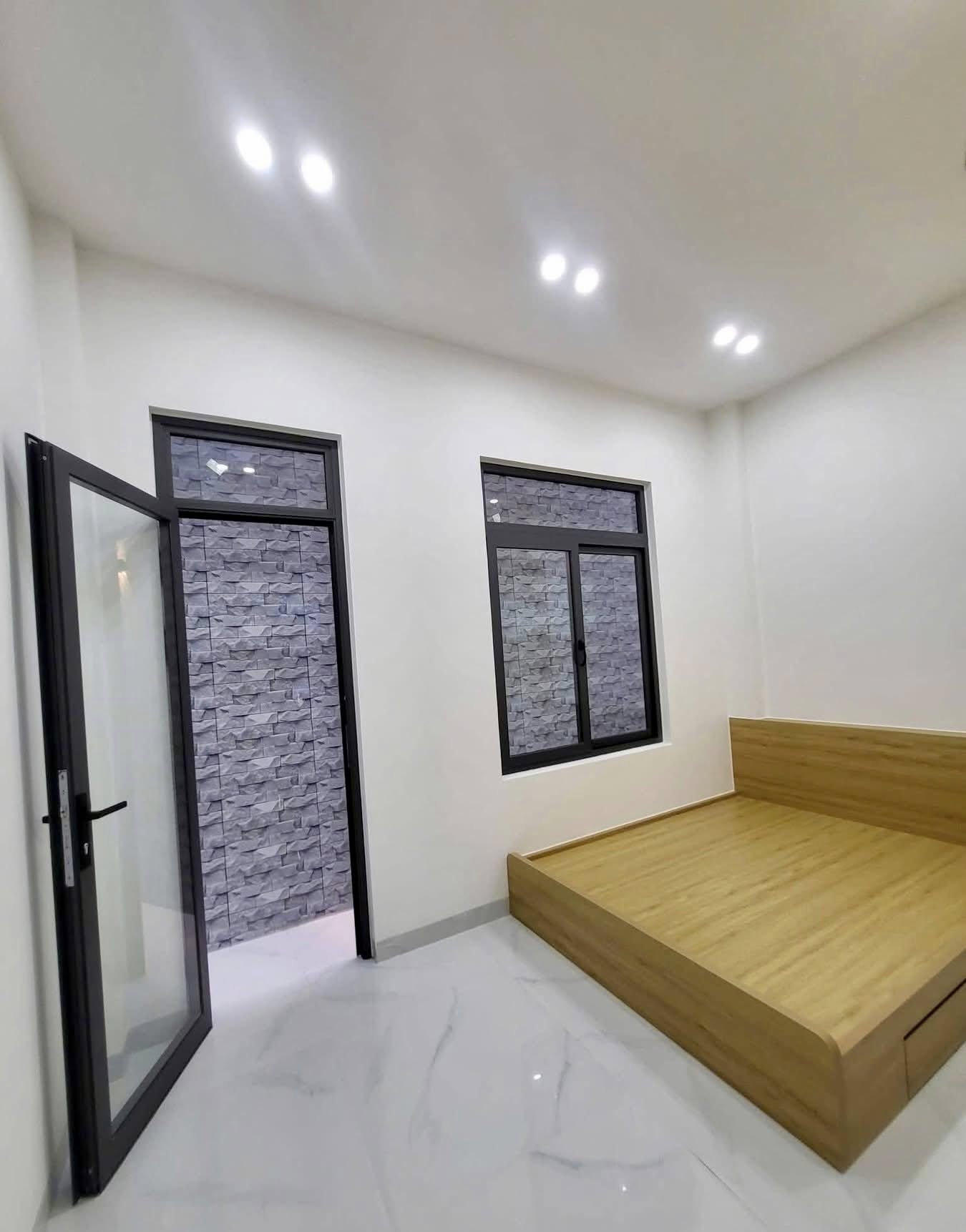 BÁN NHÀ 2 TẦNG HẺM NGUYỄN THÁI HỌC – TP QUY NHƠN