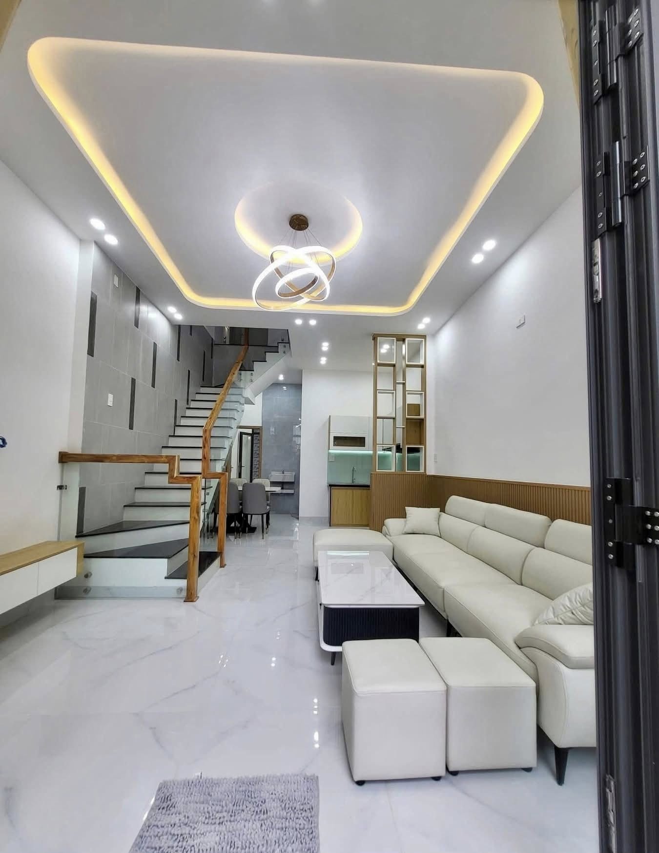 BÁN NHÀ 2 TẦNG HẺM NGUYỄN THÁI HỌC – TP QUY NHƠN