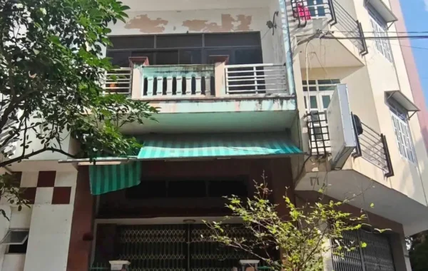 NHÀ MẶT TIỀN TÔN THẤT BÁCH – GẦN BIỂN QUY NHƠN CHỈ 4,65 TỶ