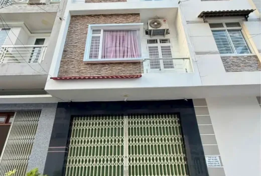 BÁN NHÀ 3 TẦNG NGUYỄN BÁ HUÂN PHƯỜNG LÊ LỢI TP QUY NHƠN