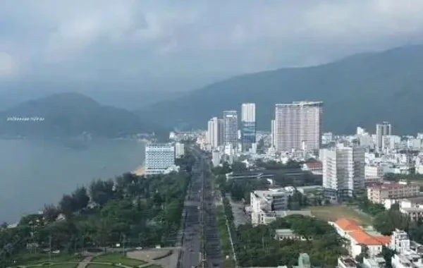 Bán Nhà Mặt Tiền Xuân Diệu Ngay Quảng Trường Biển Tp Quy Nhơn