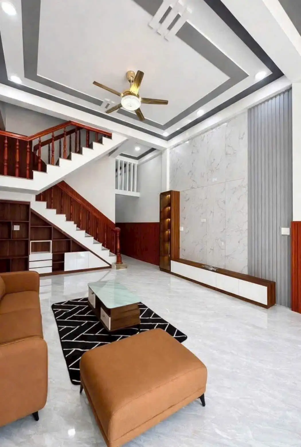 Bán Nhà Mặt Tiền Hồ Tùng Mậu Phường Lê Lợi Thành Phố Quy Nhơn