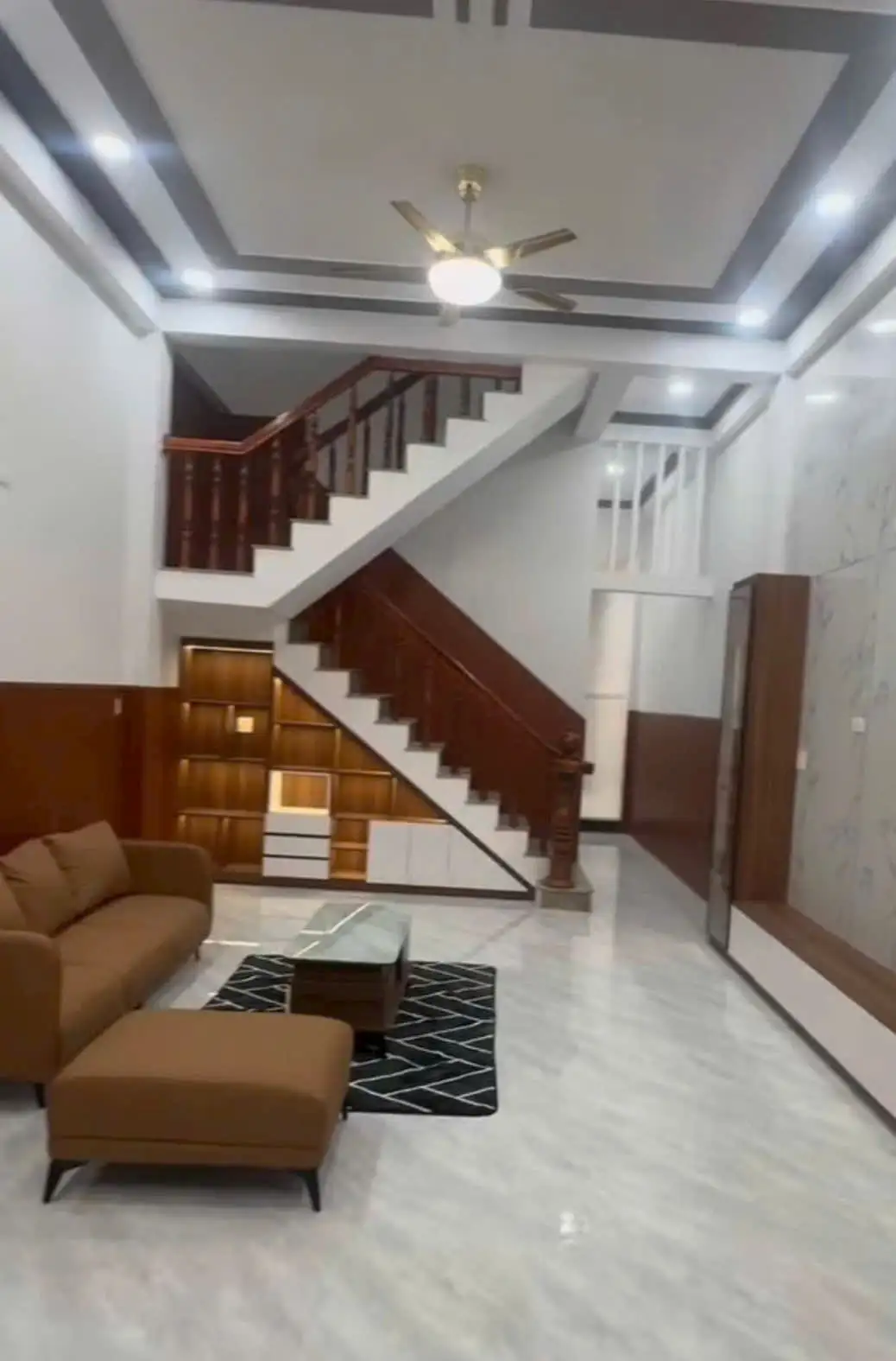 Bán Nhà Mặt Tiền Hồ Tùng Mậu Phường Lê Lợi Thành Phố Quy Nhơn