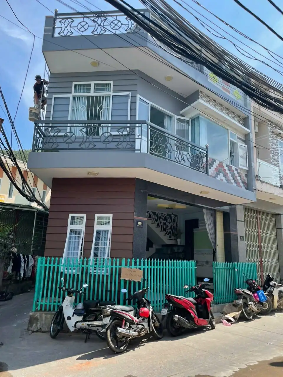 (CHO THUÊ NHÀ) CĂN GÓC 2 MẶT TIỀN – ĐƯỜNG 1/5 QUY NHƠN