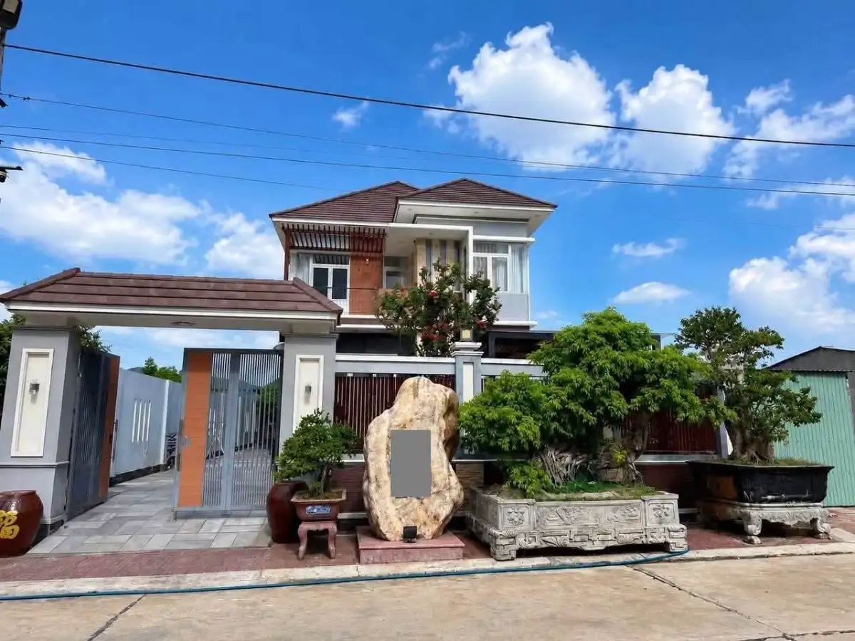 🏡 BÁN BIỆT THỰ 3 TẦNG PHÙ MỸ NAM – 300M², NGANG 12M, GIÁ CHỈ 3,5 TỶ!